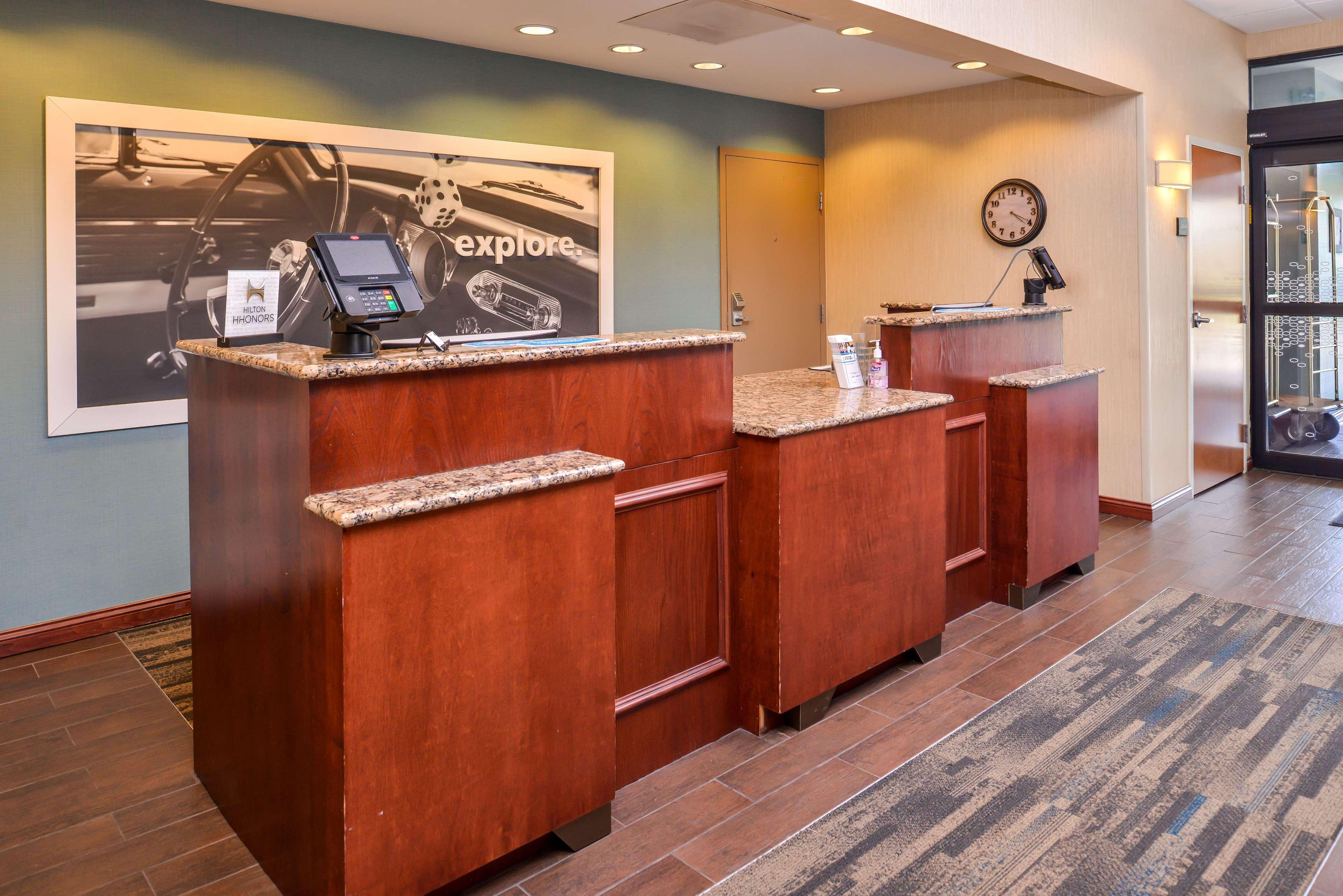 Hampton Inn Йорк Екстер'єр фото